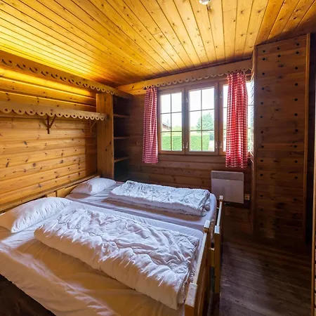 Comfort Near Durbuy, Cleaning Included 바르보