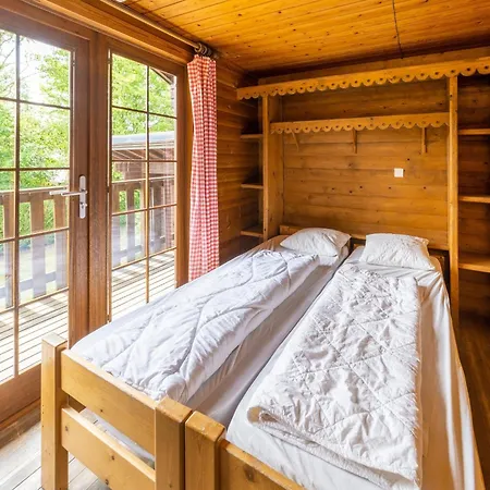 Comfort Near Durbuy, Cleaning Included 바르보